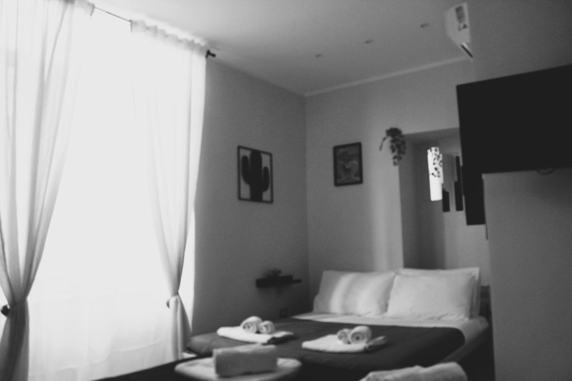 Blackwoody Contemporary - Centro Storico Via Toledo